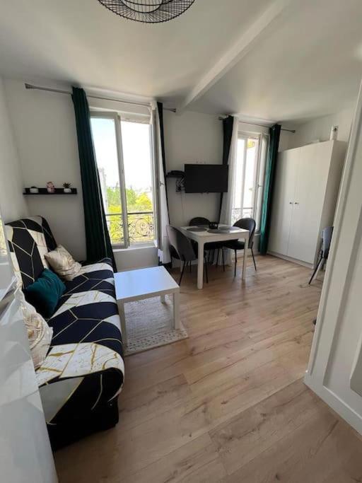 Studio A Deux Pas De Paris Appartement Levallois-Perret Buitenkant foto
