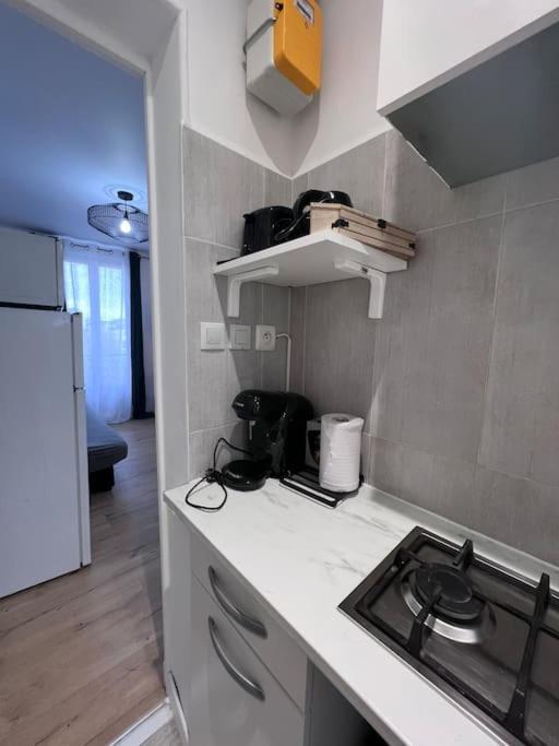 Studio A Deux Pas De Paris Appartement Levallois-Perret Buitenkant foto